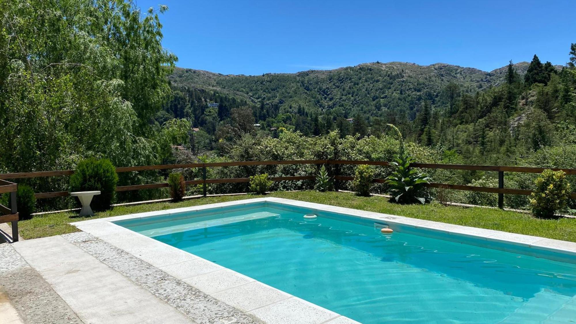 Suites Alithue La Cumbrecita Exterior photo